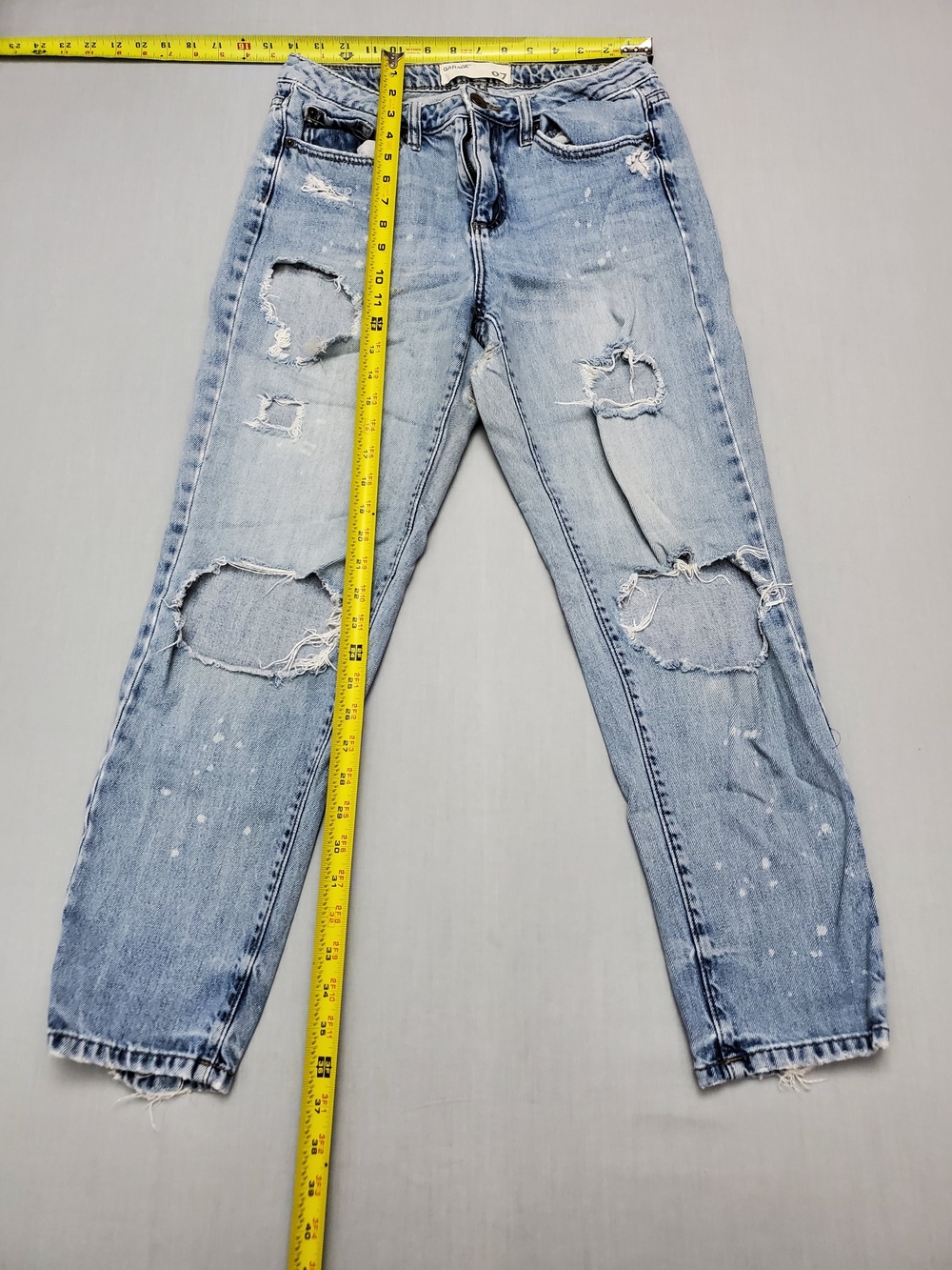 Garage Juniors 7 Light Wash Distressed Staight Leg Denim Jeans